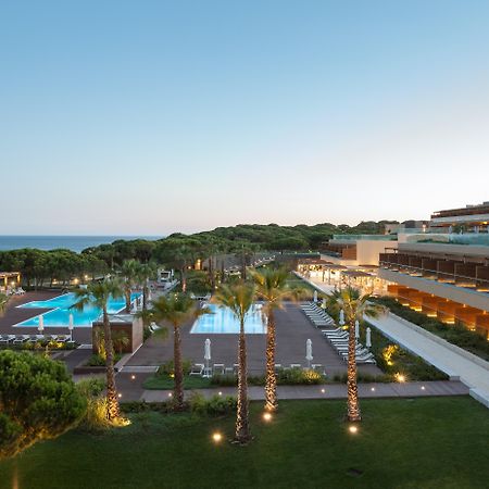 Epic Sana Algarve Hotel Албуфейра Екстериор снимка The resort at night
